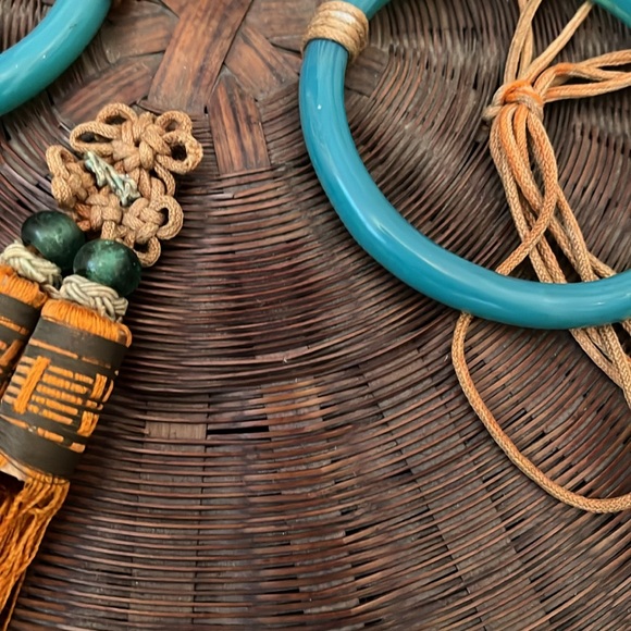 EXCELLENT CONDITION! Vintage Chinese Sewing Basket - Picture 3 of 6